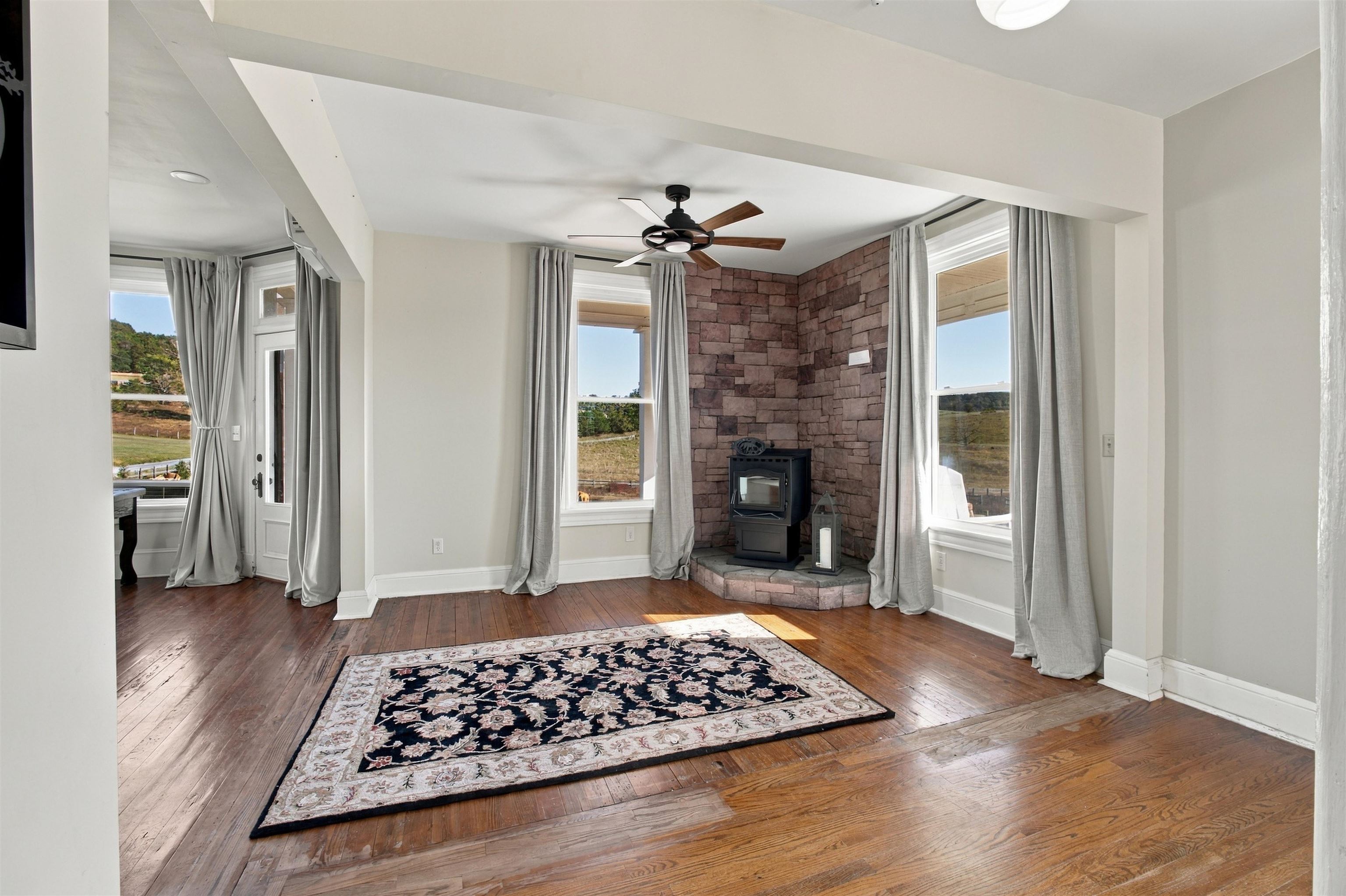 374 Goose Cr Road Raphine, VA 24472 - Photo 5 of 75 Gallery Image 5