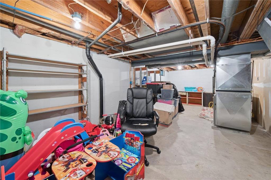 129 Kings Drive Monaca, PA 15061 - Photo 25 of 36 a bedroom with furniture and a air conditioner