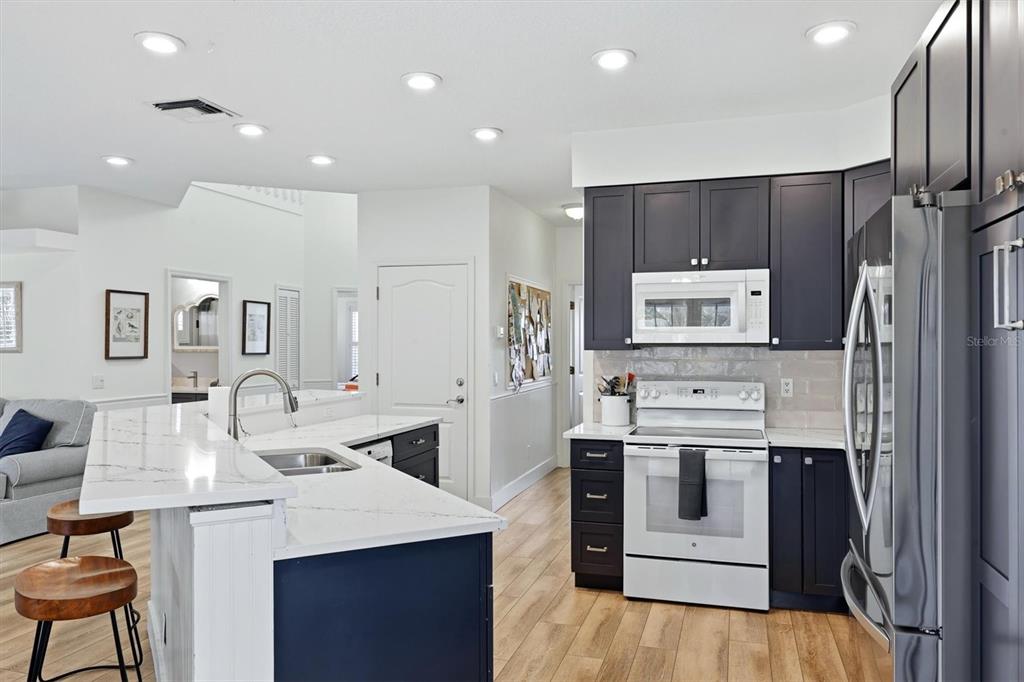 783 Jacaranda Road Anna Maria, FL 34216 - Photo 9 of 56 Gallery Image 9