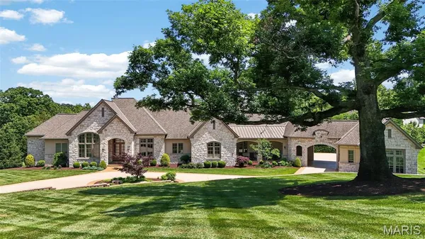 $5,900,000 | 262 Dietrich Road, Ballwin, MO 63021