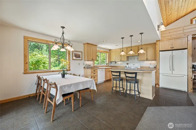 $879,000 | 20673 Miracle Mile, Leavenworth, WA 98826