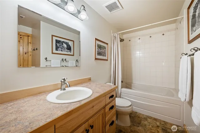 $879,000 | 20673 Miracle Mile, Leavenworth, WA 98826