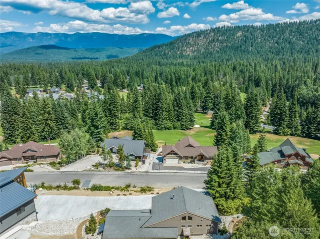 $879,000 | 20673 Miracle Mile, Leavenworth, WA 98826