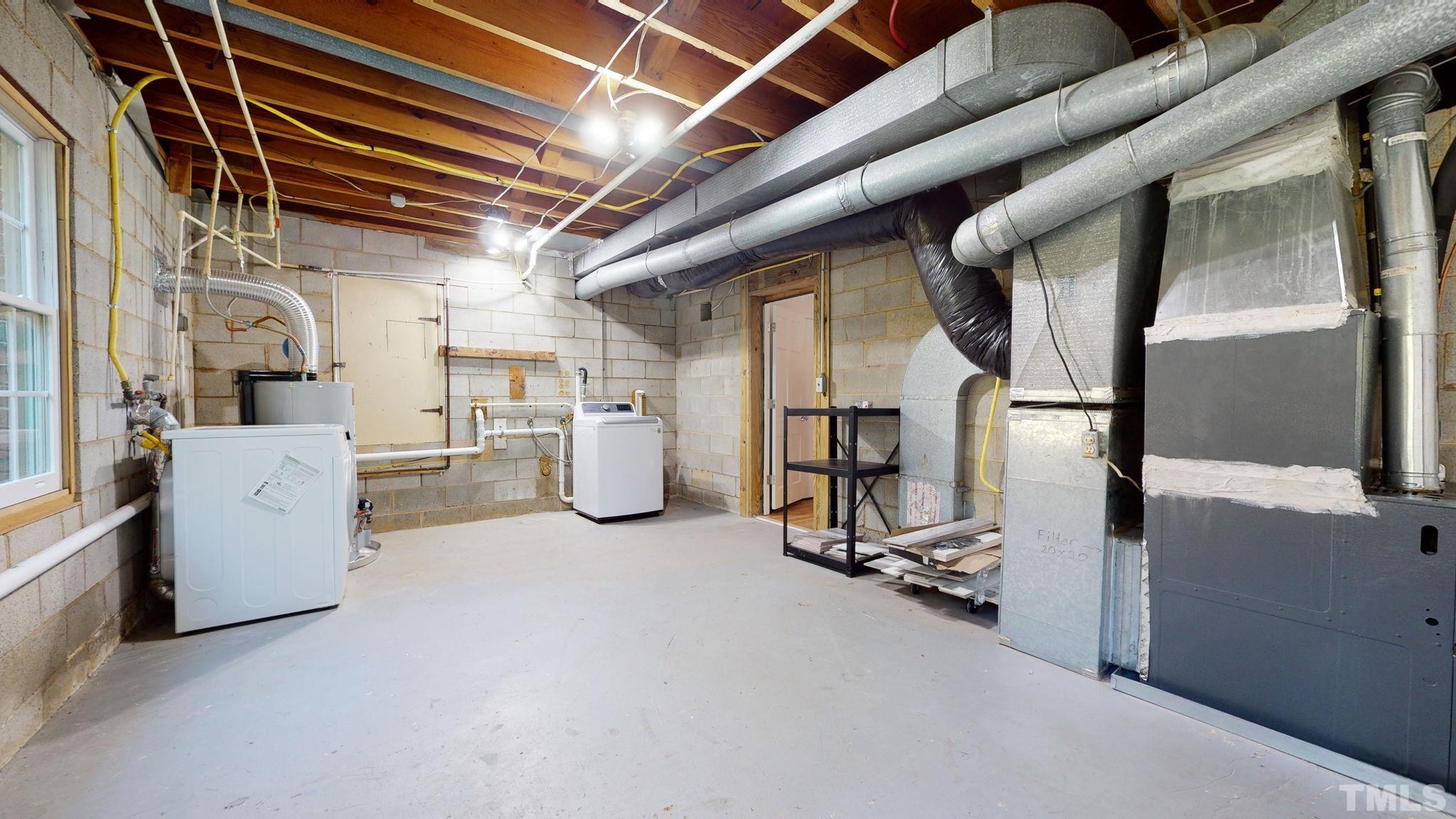 4211 Juniper Street Raleigh, NC 27612 - Photo 29 of 30 The Washer and Gas Dryer Convey.