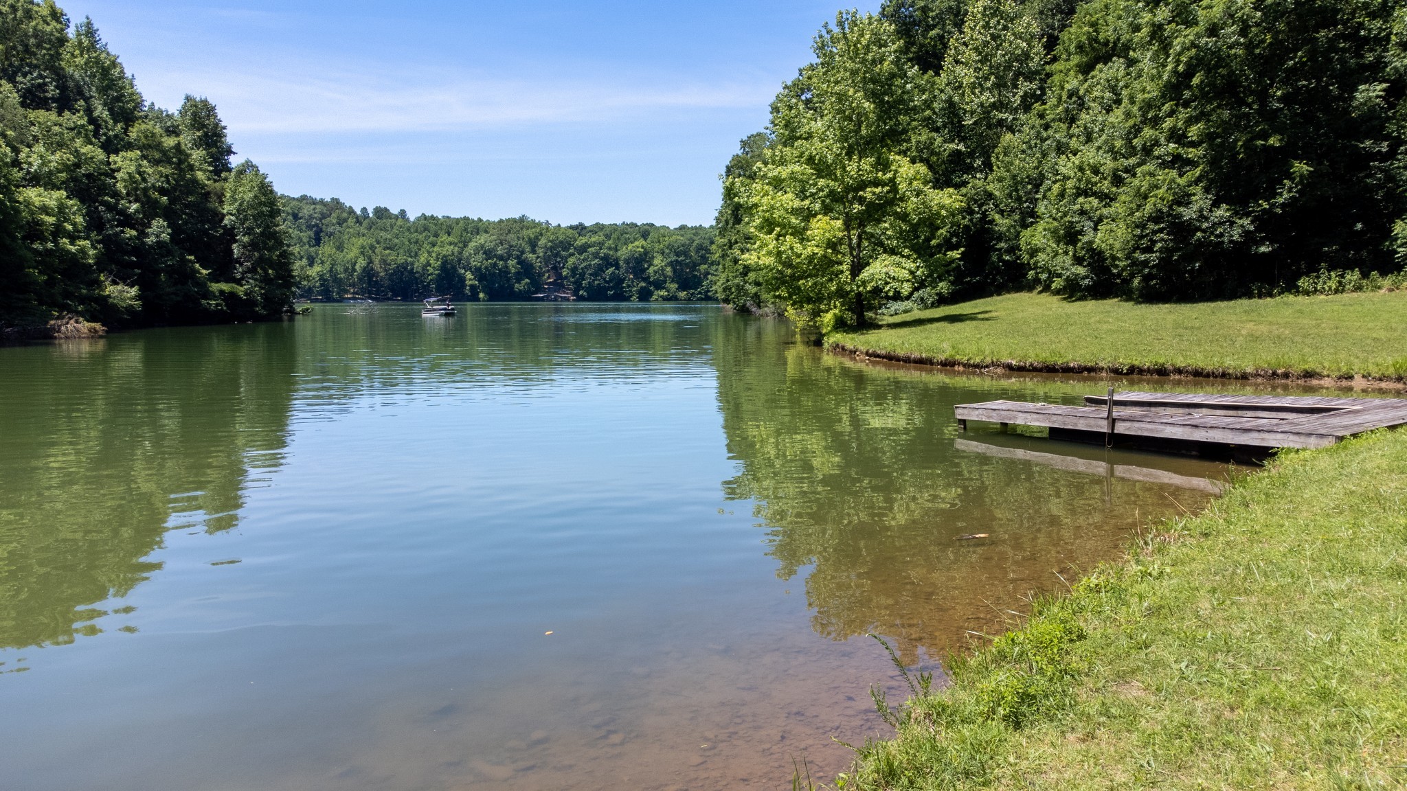 0 Turkey Creek Boat Dock Road Tullahoma, TN 37388 - Photo 8 of 39 a view of a lake with houses in the back