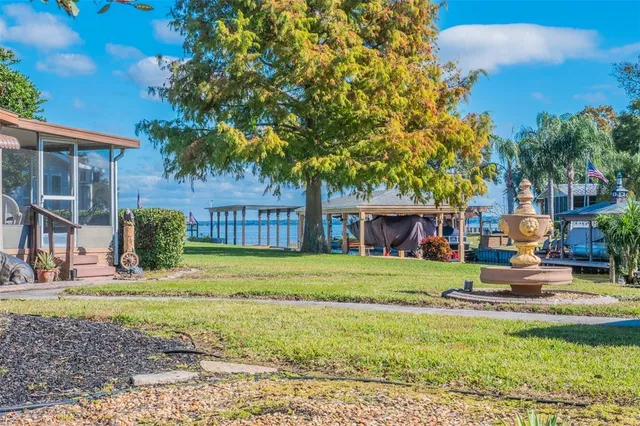 $389,947 | 34205 Island Drive, Leesburg, FL 34788