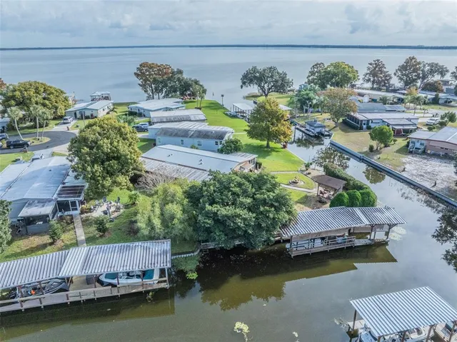 $389,947 | 34205 Island Drive, Leesburg, FL 34788