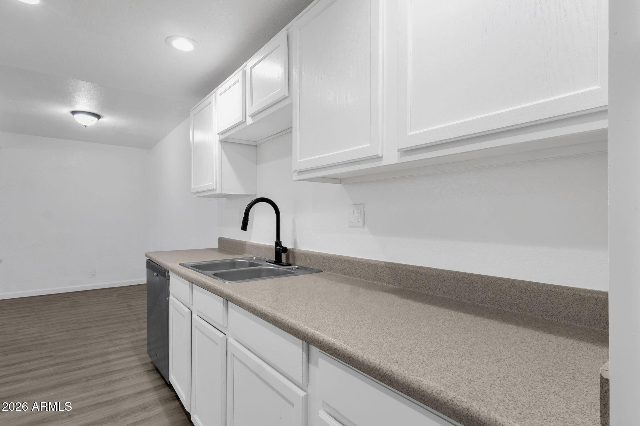 424 West Brown Road, Unit 202 Mesa, AZ 85201 - Photo 10 of 19