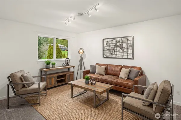 $1,385,000 | 27815 Northeast 30th Street, Redmond, WA 98053