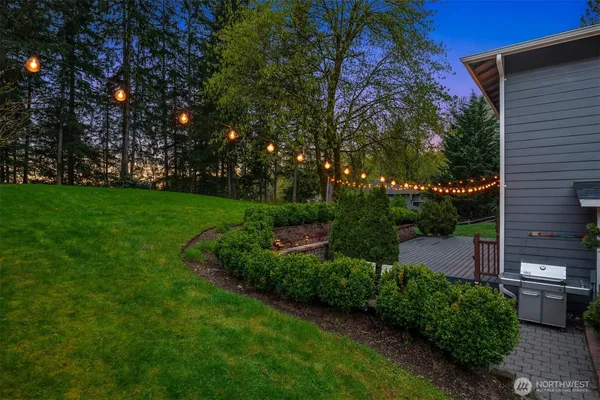 $1,385,000 | 27815 Northeast 30th Street, Redmond, WA 98053