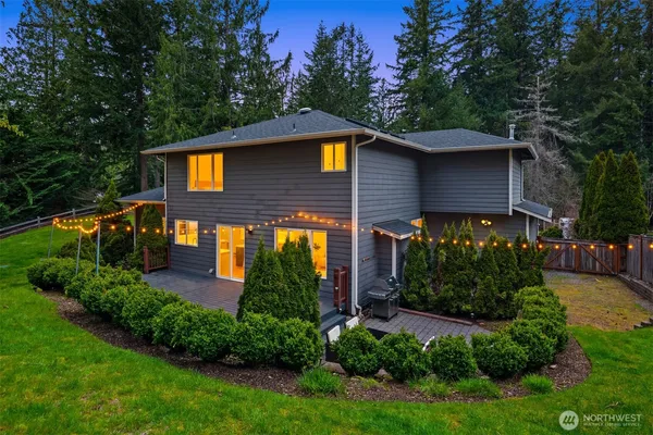 $1,385,000 | 27815 Northeast 30th Street, Redmond, WA 98053