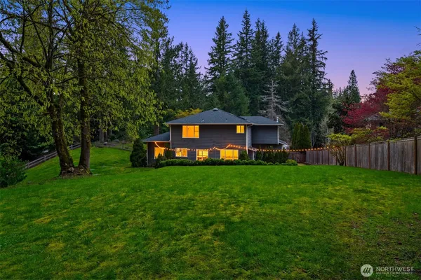 $1,385,000 | 27815 Northeast 30th Street, Redmond, WA 98053