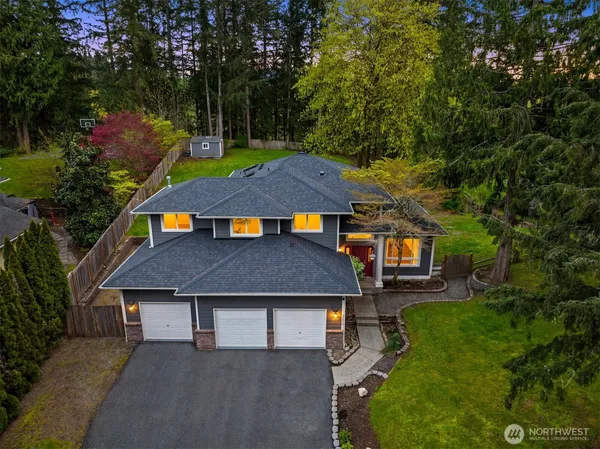 $1,385,000 | 27815 Northeast 30th Street, Redmond, WA 98053