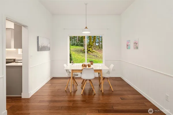 $1,385,000 | 27815 Northeast 30th Street, Redmond, WA 98053