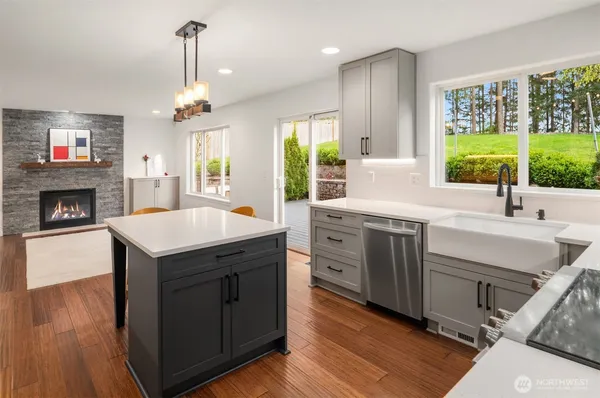 $1,385,000 | 27815 Northeast 30th Street, Redmond, WA 98053