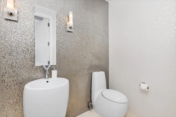 $35,000 | 1000 South Ocean Boulevard, Unit 110, Boca Raton, FL 33432