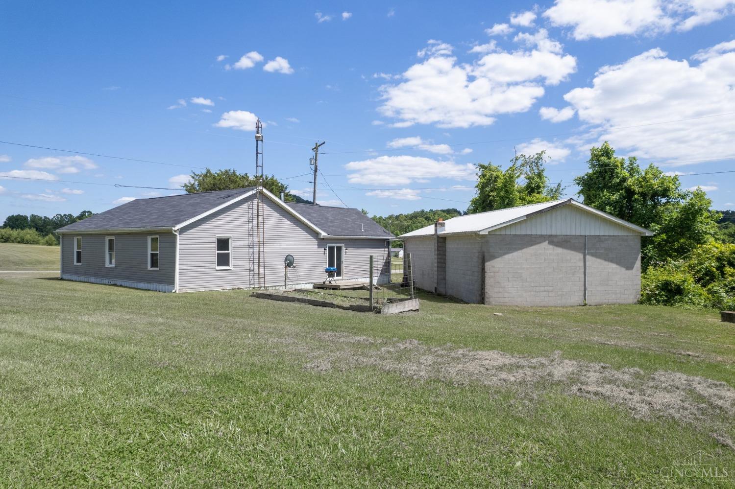 3327 Tulip Road West Union, OH 45693 - Photo 4 of 29 Gallery Image 4