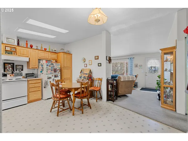 $449,500 | 1675 Northwest 11th Street, Hermiston, OR 97838