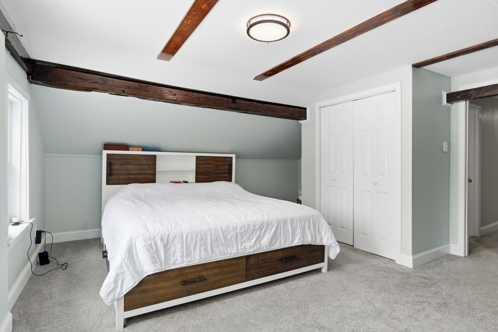 46 Smith Street Palmer, MA 01069 - Photo 18 of 25