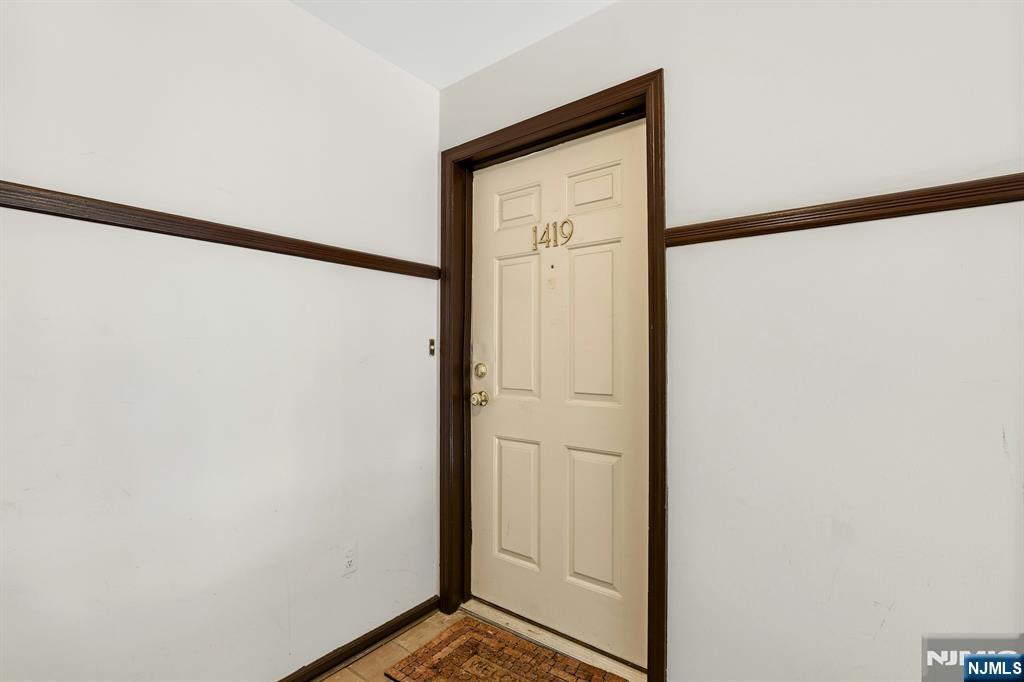 1419 Faulkner Court Mahwah, NJ 07430 - Photo 2 of 18 a view of front door