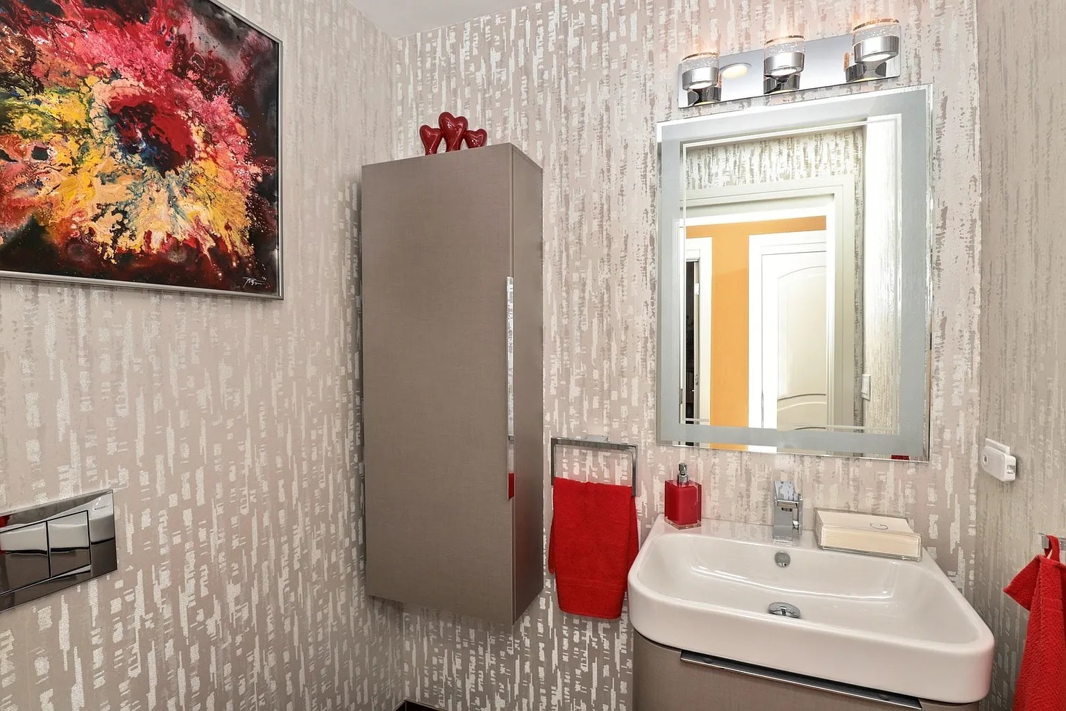 1122 Estate Lane Lake Forest, IL 60045 - Photo 13 of 26 a bathroom with a sink and a mirror