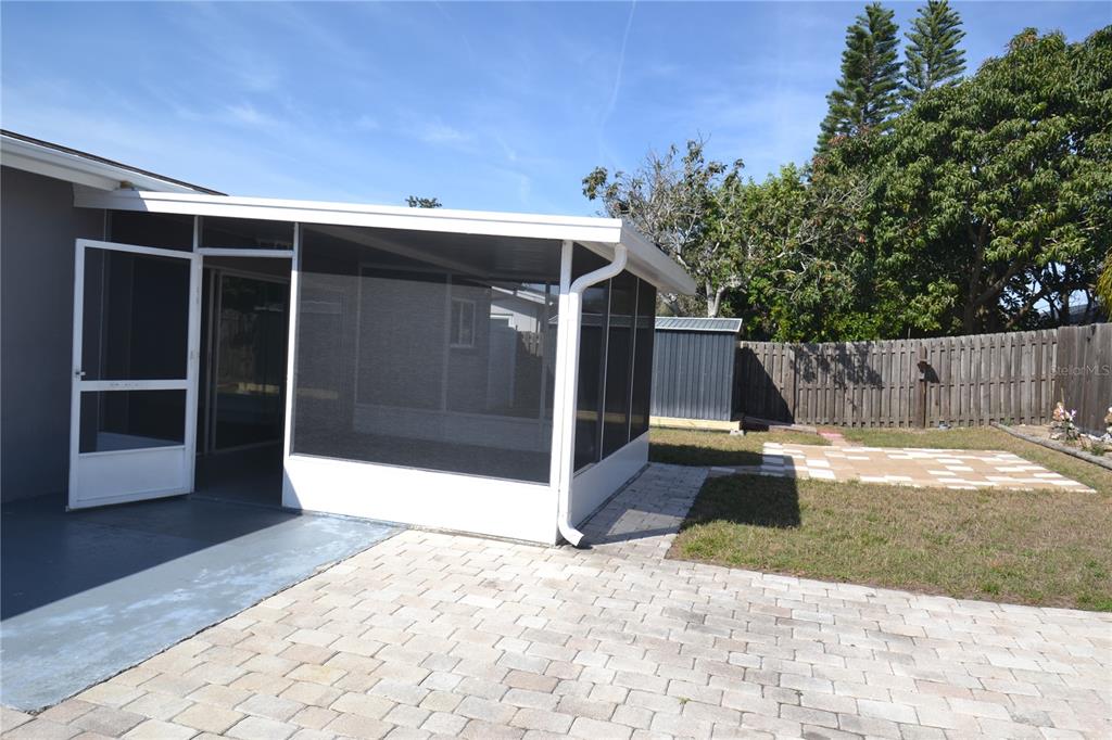 746 Barbara Street Palm Harbor, FL 34684 - Photo 50 of 54 a view of backyard with large space