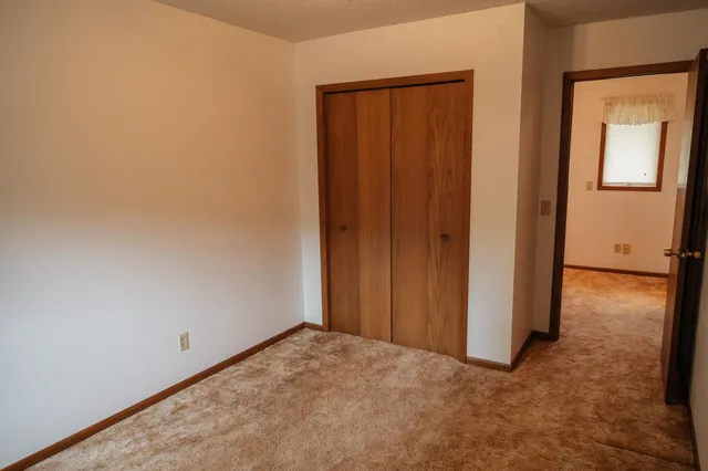 $169,000 | 223 West 10th Street, Fairmont, MN 56031