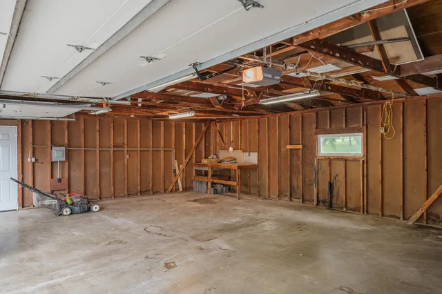 $169,000 | 223 West 10th Street, Fairmont, MN 56031