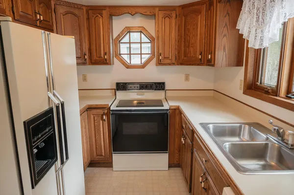 $169,000 | 223 West 10th Street, Fairmont, MN 56031