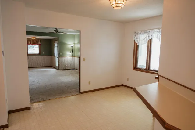 $169,000 | 223 West 10th Street, Fairmont, MN 56031