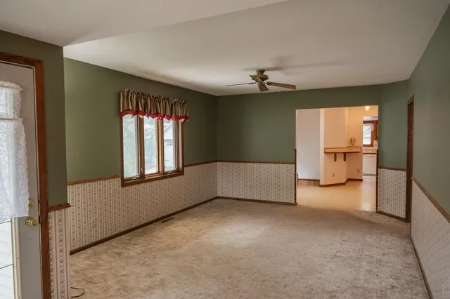 $169,000 | 223 West 10th Street, Fairmont, MN 56031