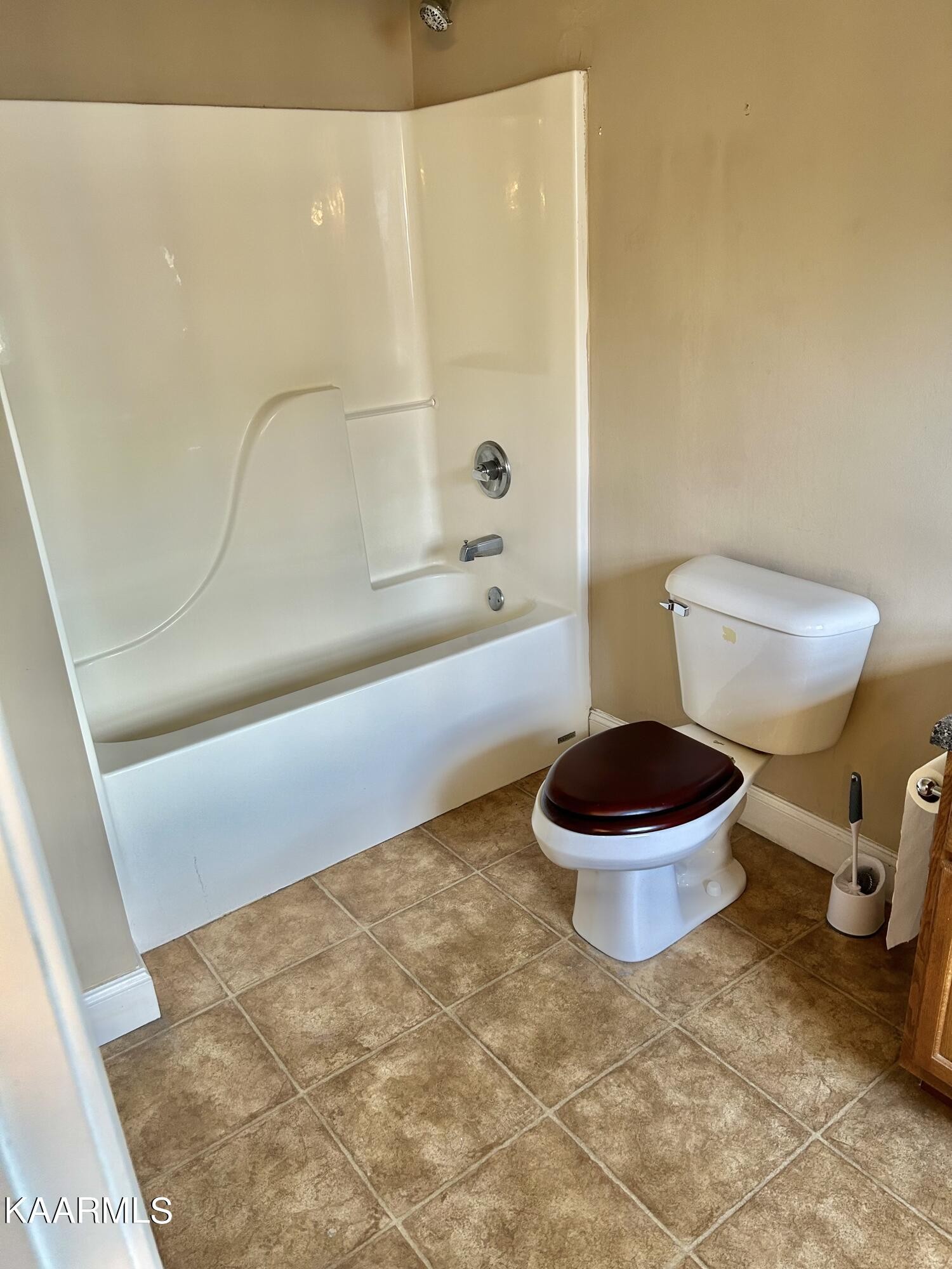 2309 Big Springs Road Maryville, TN 37801 - Photo 12 of 19 a bathroom with a toilet and a shower