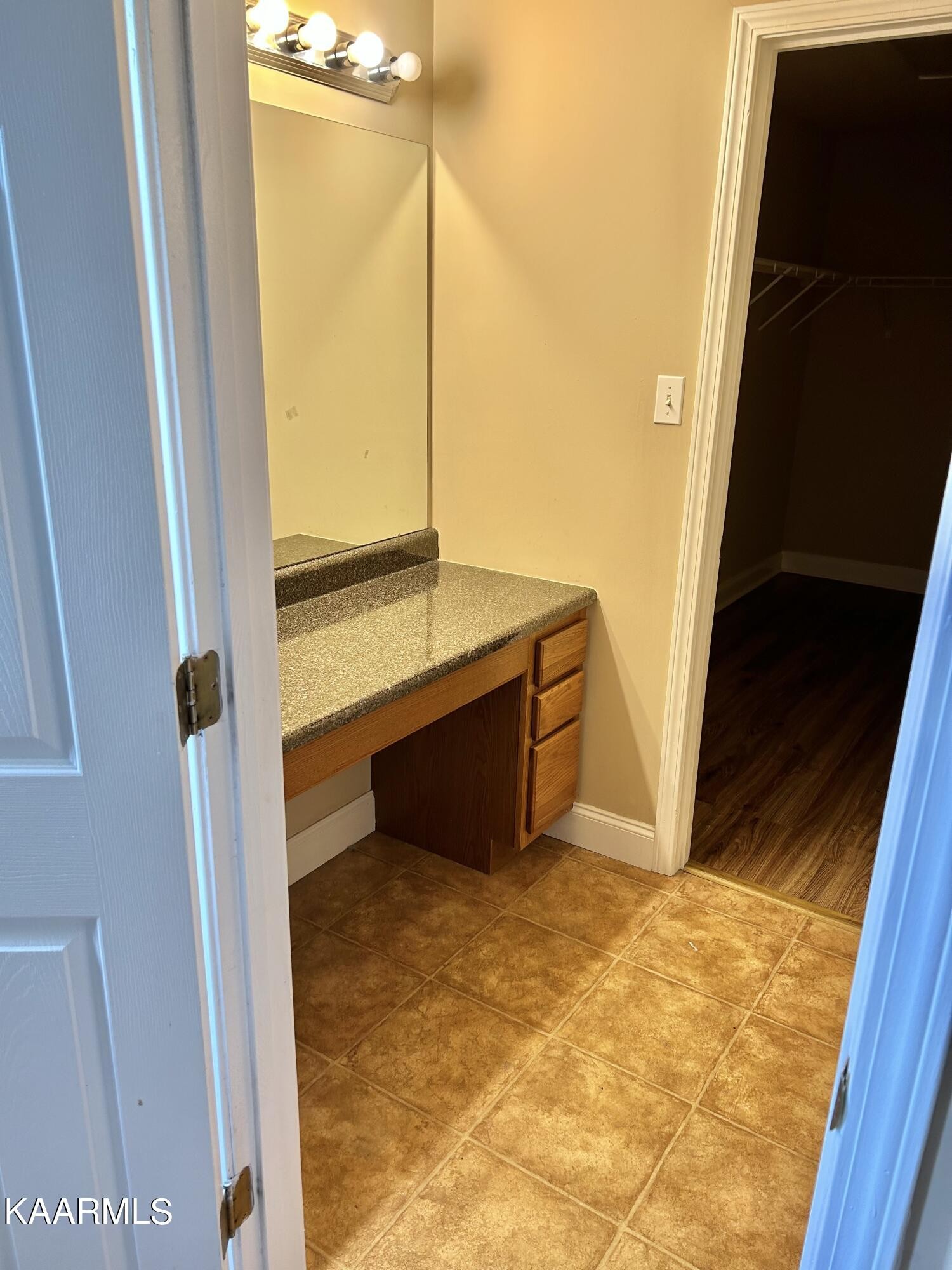 2309 Big Springs Road Maryville, TN 37801 - Photo 10 of 19 a view of an entryway