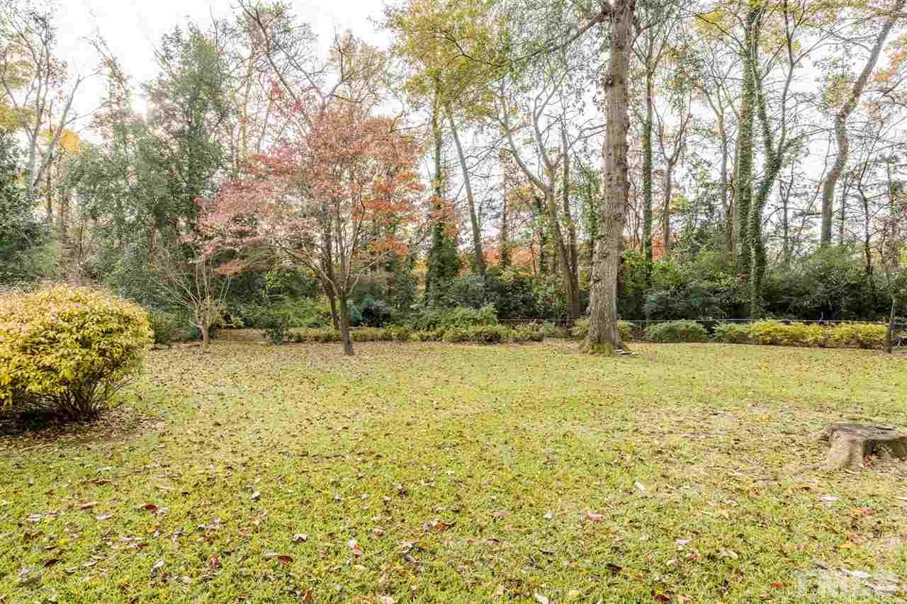 3104 Plantation Road Raleigh, NC 27609 - Photo 3 of 25