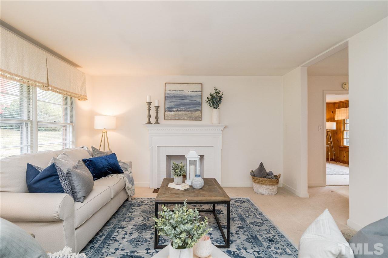 3104 Plantation Road Raleigh, NC 27609 - Photo 8 of 25