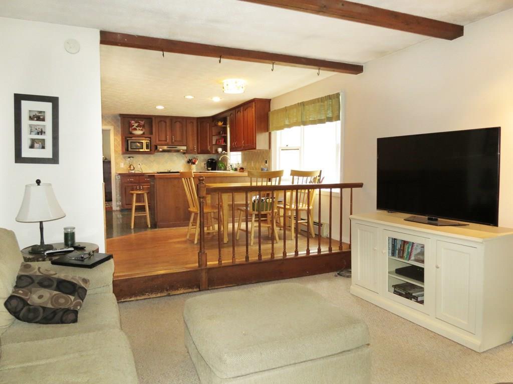 6 Douglas Road Scarborough, ME 04074 - Photo 6 of 23 Looking into kitchen from Family room.