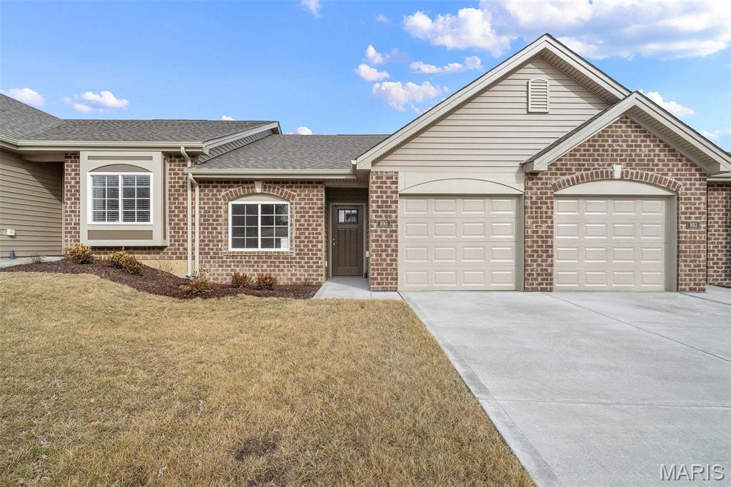 887 Walter Way Washington, MO 63090 - Photo 1 of 21