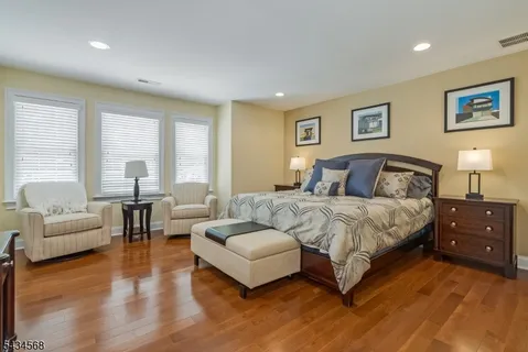 $1,198,000 | 8 West Court, Westfield, NJ 07090