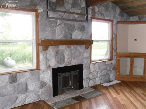 2485 Nixon Road Howell, MI 48843 - Photo 7 of 11 20208825-6.JPG