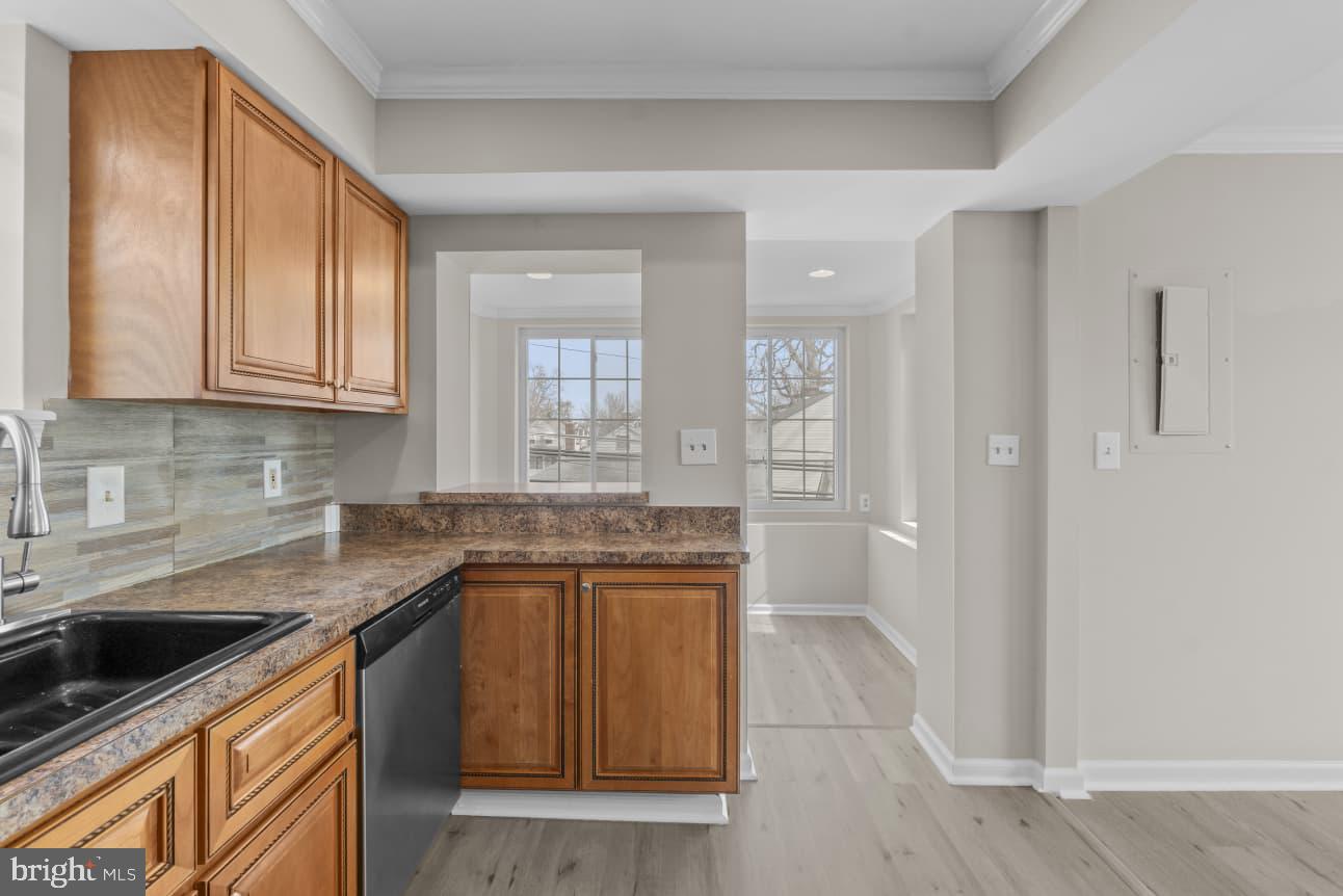 2528 Wendover Road, Unit B Baltimore, MD 21234 - Photo 15 of 22 Bright and inviting kitchen space.