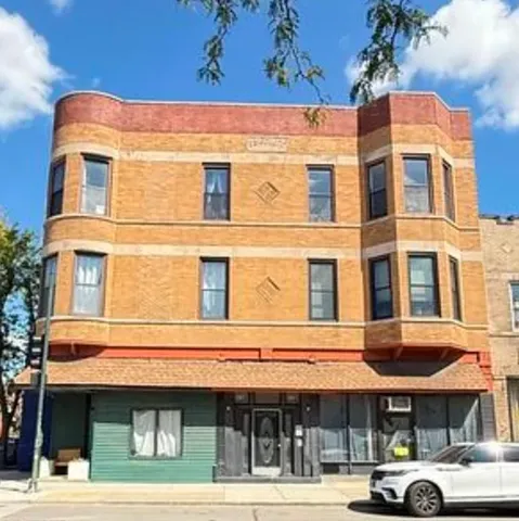$1,450 | 1756 West 35th Street, Unit 2R, Chicago, IL 60609