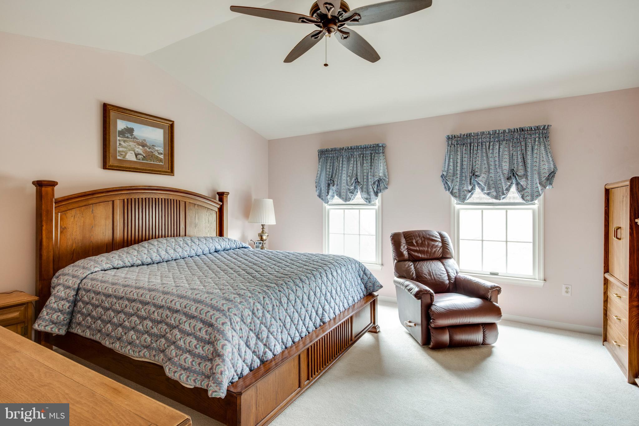 410 Riding Ridge Road Annapolis, MD 21403 - Photo 14 of 27 Master bedroom