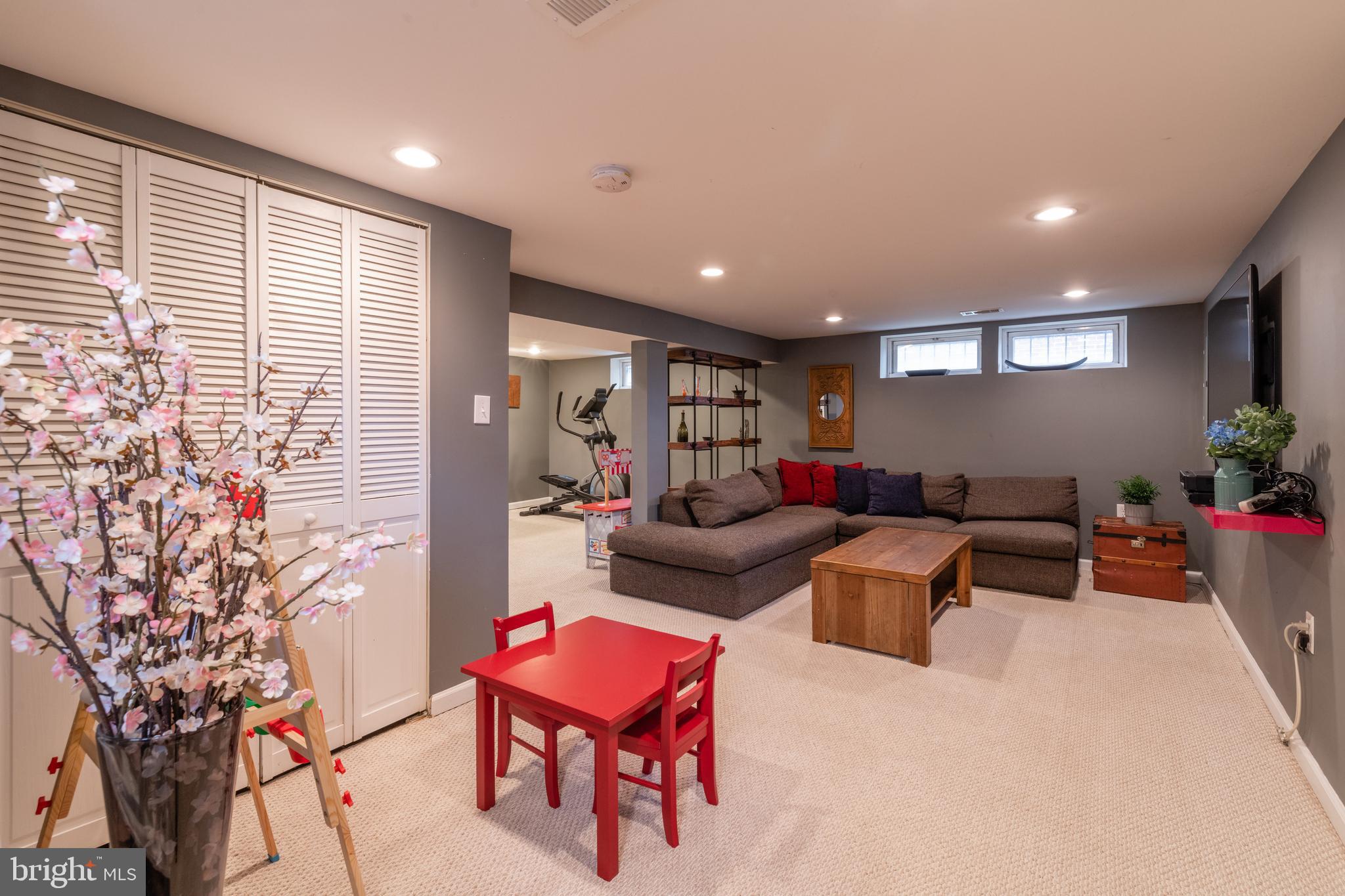 3207 Chestnut Street Northeast Washington, DC 20018 - Photo 16 of 27