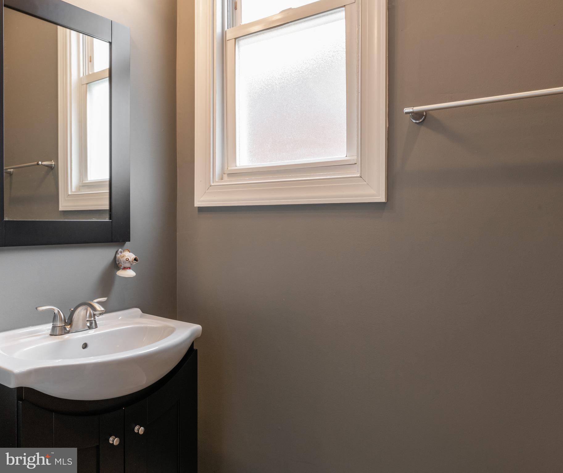 3207 Chestnut Street Northeast Washington, DC 20018 - Photo 8 of 27