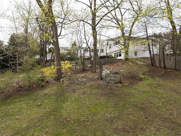 262 Arnold Road Newton, MA 02459 - Photo 11 of 11 Gallery Image 11
