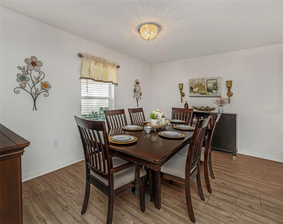 8635 Pinetop Ridge Lane Brooksville, FL 34613 - Photo 18 of 98