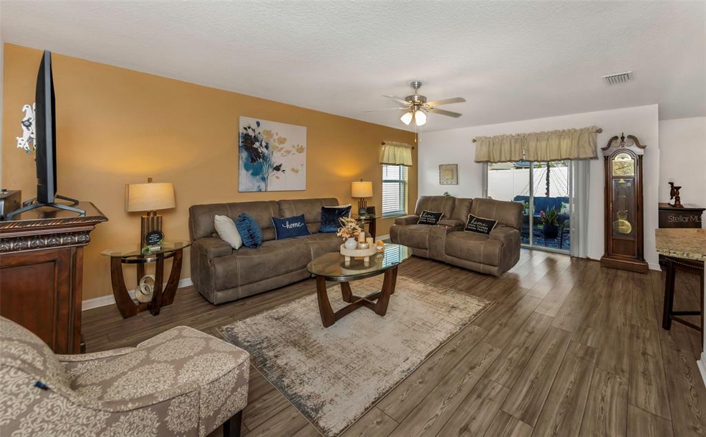 8635 Pinetop Ridge Lane Brooksville, FL 34613 - Photo 8 of 98