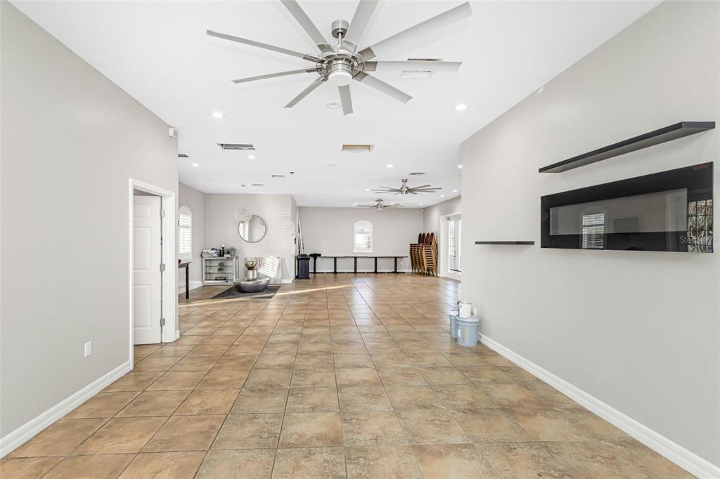 8635 Pinetop Ridge Lane Brooksville, FL 34613 - Photo 91 of 98