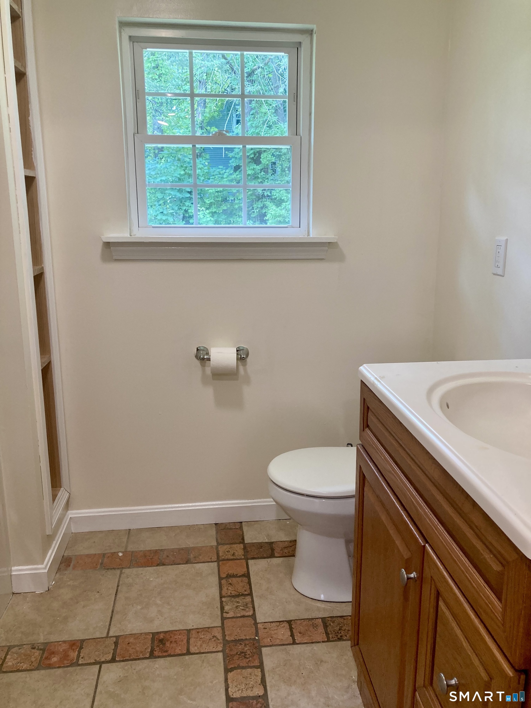 31 Type Road Windham, CT 06266 - Photo 17 of 19
