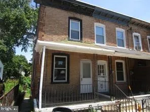 $59,900 | 1007 Tyler Avenue, Darby, PA 19023